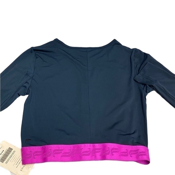 Fabletics PIA Front Twist Wide Elastic Bottom Band Thumbhole Cuffs Cropped L - Picture 15 of 15